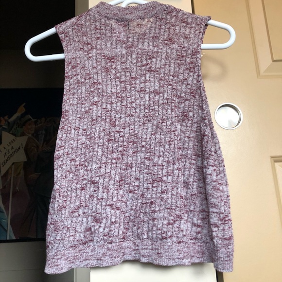 No sleeve turtleneck sweater - Picture 3 of 3
